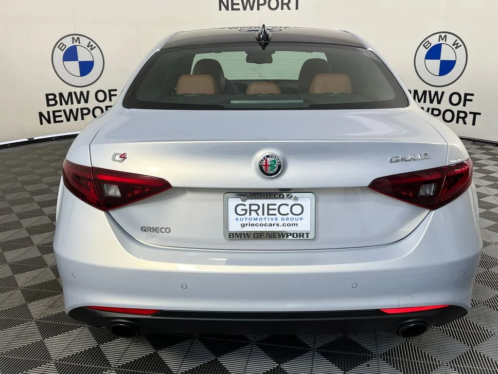 Used 2022 Gray Alfa Romeo Ti image 12