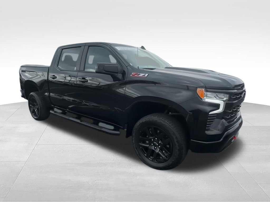 Used 2025 Black Chevrolet LT Trail Boss image 2