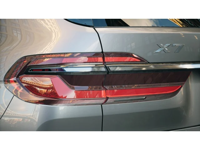 New 2027 Skyscraper Grey Metallic BMW xDrive40i image 8