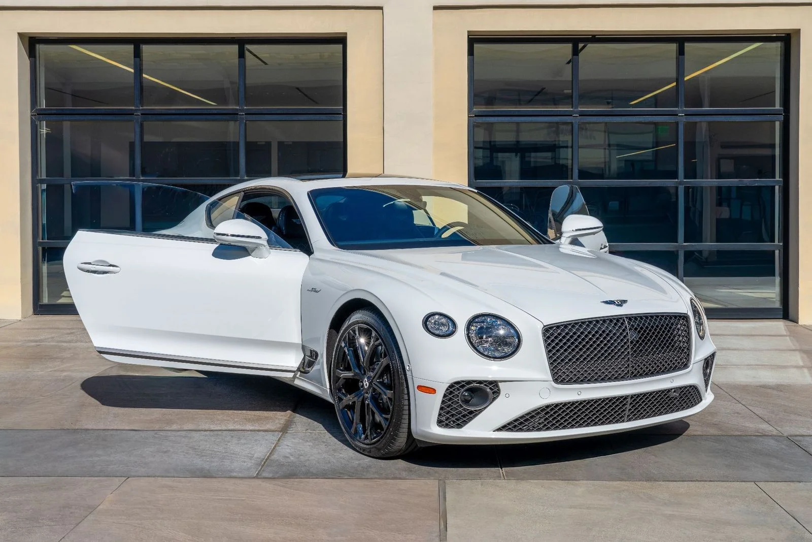 Used 2024 Arctica Bentley Speed image 34