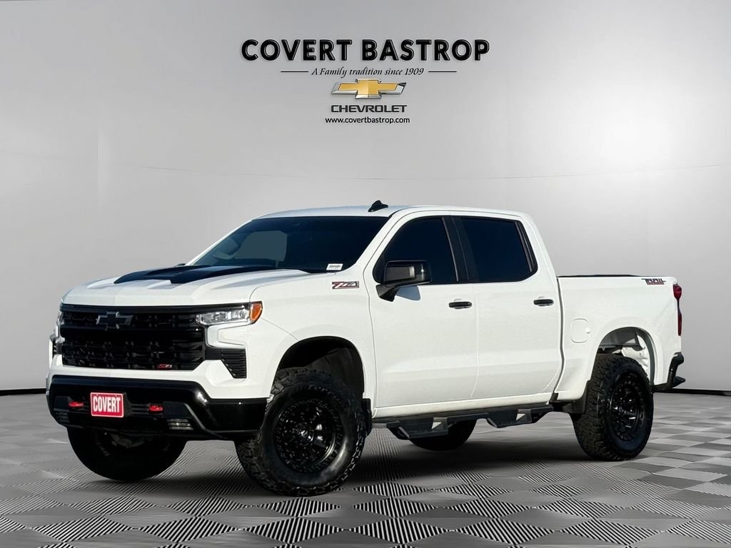 Used 2026 White Chevrolet LT Trail Boss image 1