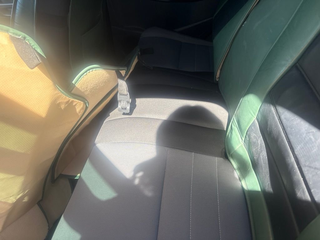 Used 2019 White Ford S image 11