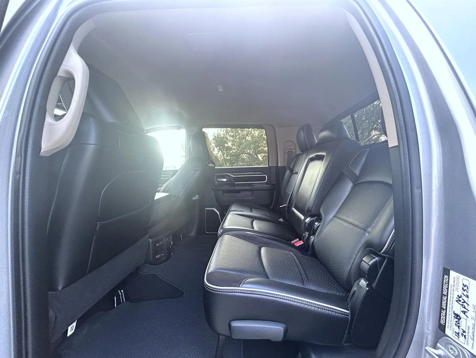 Used 2022 Silver Ram Laramie image 19