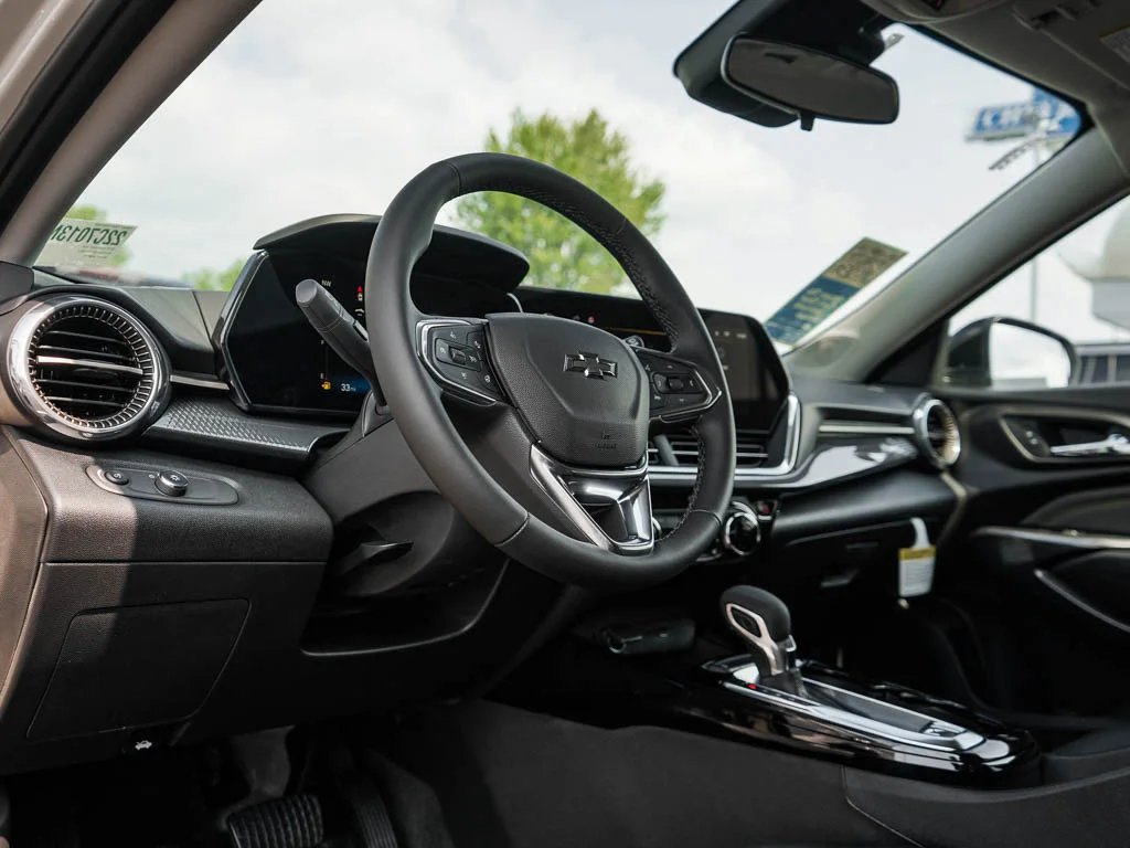 2026 Chevrolet Trax Activ - Photo 17