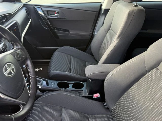 Used 2016 Classic Silver Metallic Scion Base image 9