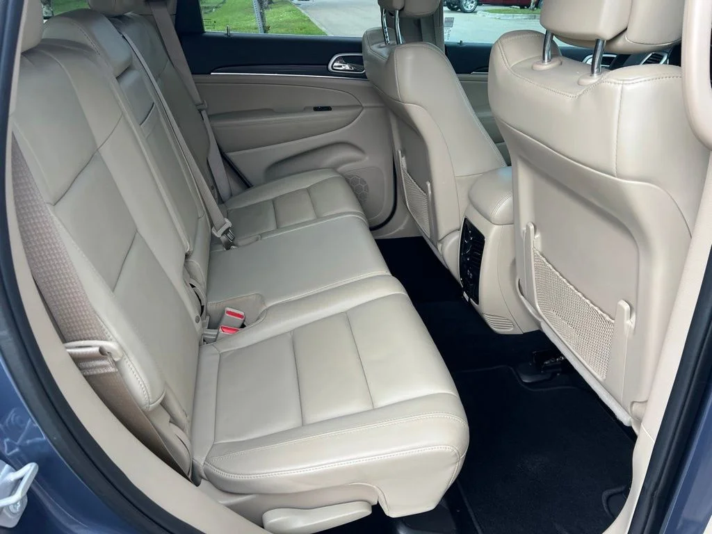Certified Used 2019 Blue Jeep Limited image 21