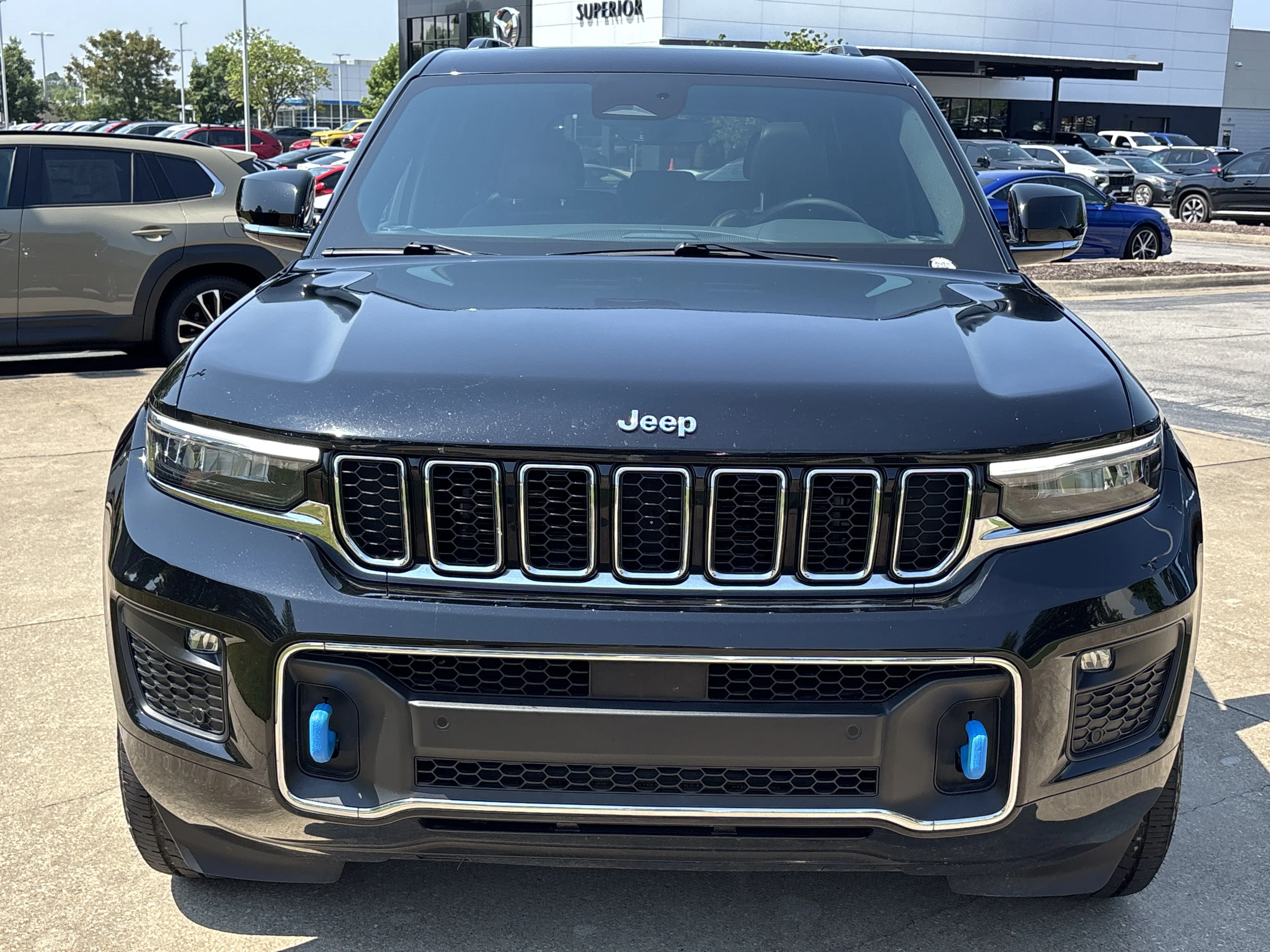 Used 2023 Diamond Black Crystal Pearlcoat Jeep Overland 4xe image 13