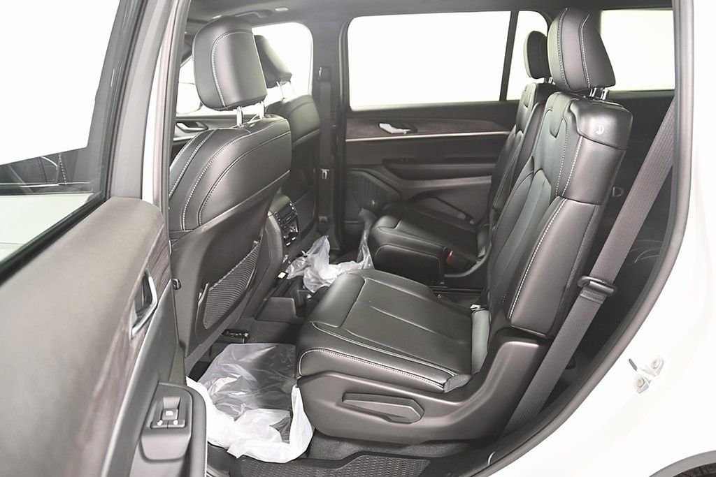 2025 Jeep Grand Cherokee L Limited - Photo 19