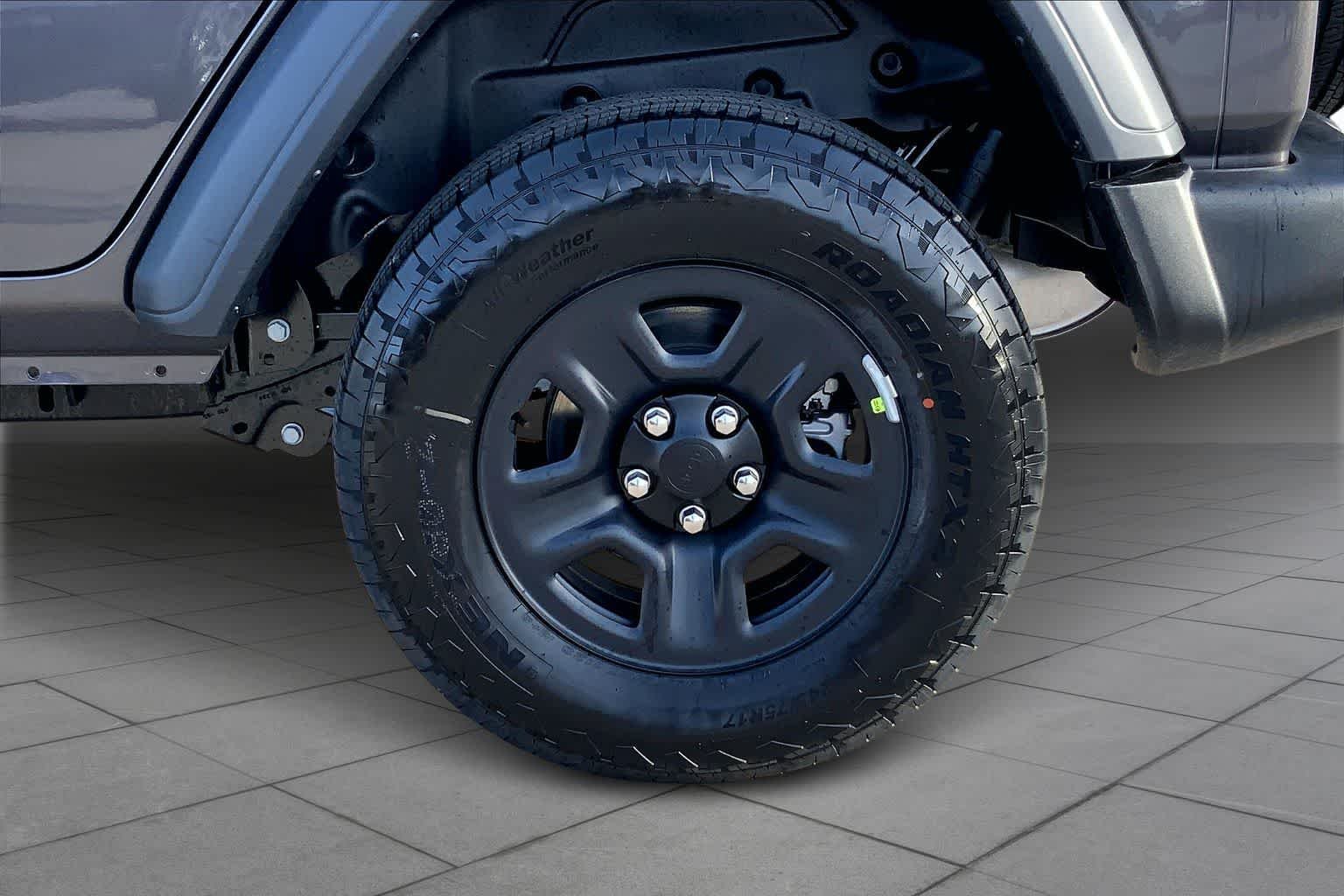 New 2026 Granite Crystal Metallic Clear-Coat Exterior Paint Jeep Sport image 11