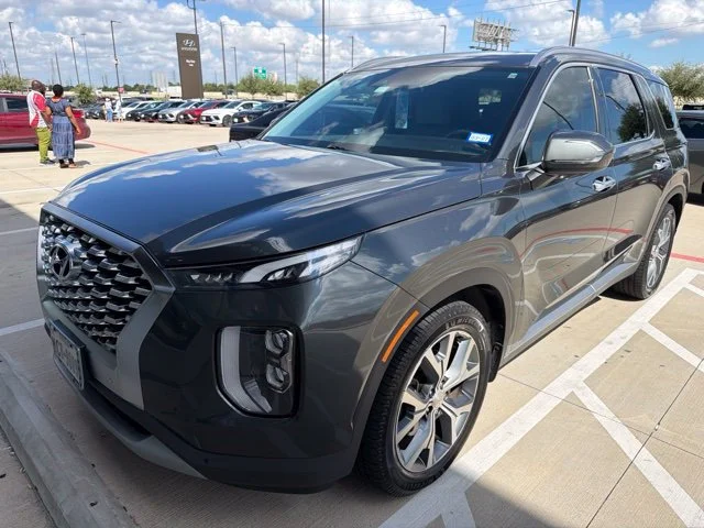 Used 2020 Rainforest Hyundai SEL image 1