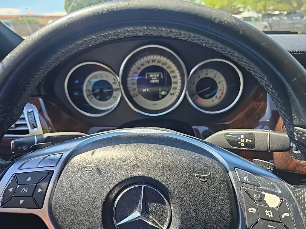 Used 2014 White Mercedes-Benz CLS 550 image 9