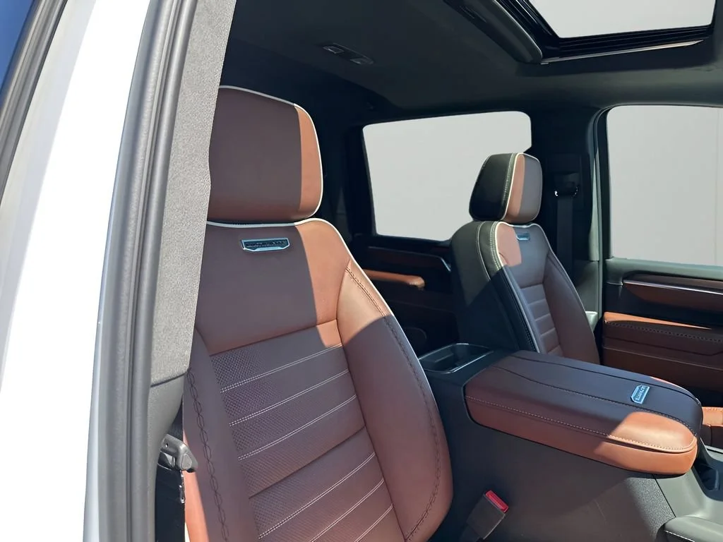 New 2026 Summit White GMC Denali Ultimate DRW image 20