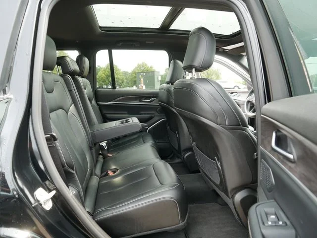 Used 2024 Black Jeep 4xe image 19