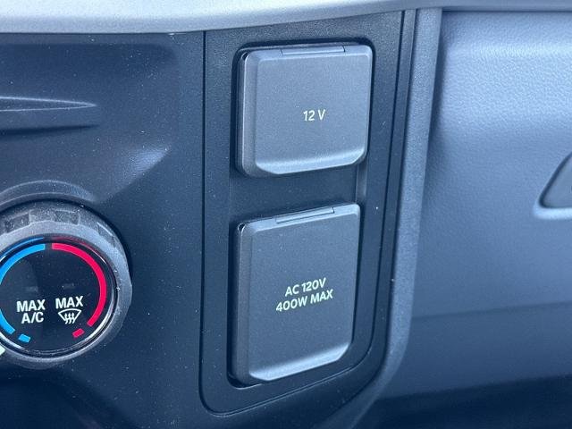 New 2024 Oxford White Ford F-450® XL image 48