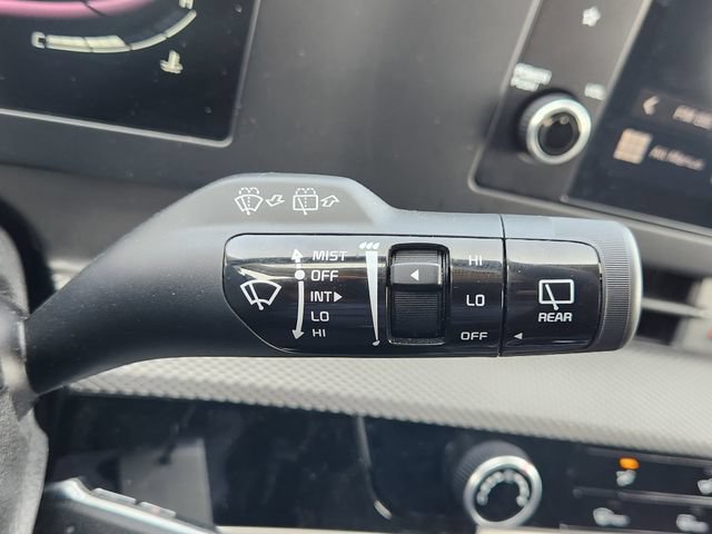 2023 Kia Sportage LX - Photo 22