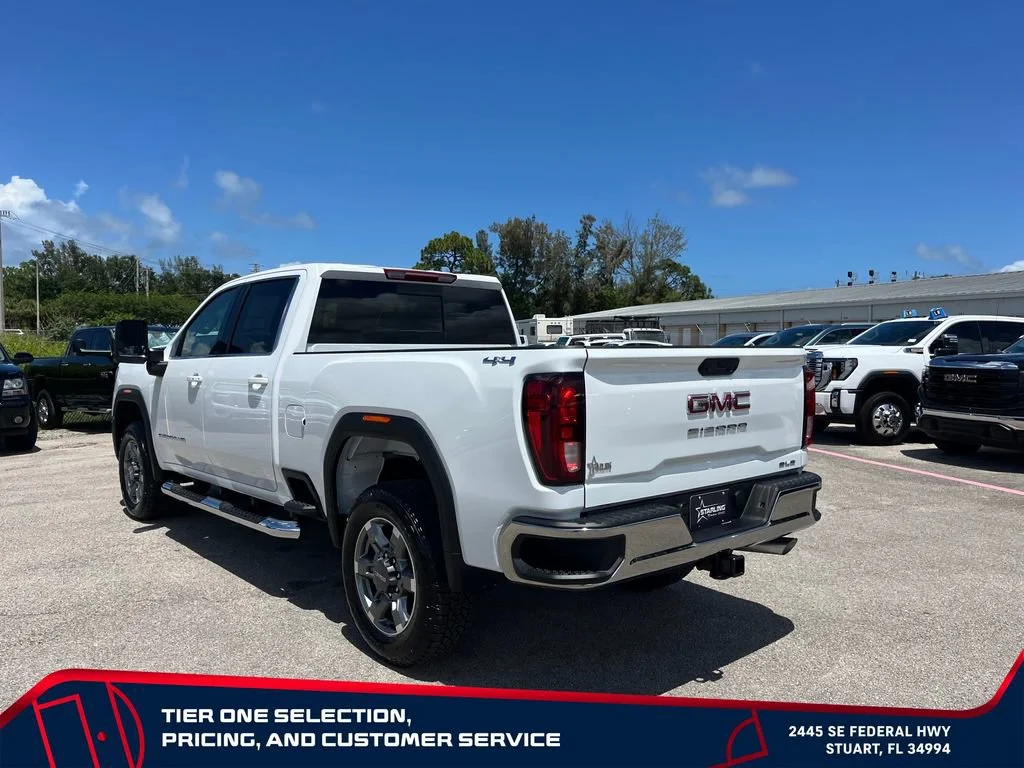 New 2026 Summit White GMC SLE image 5