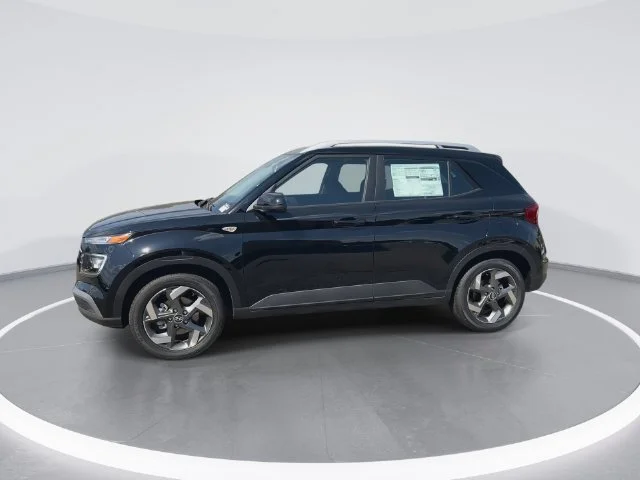 Used 2026 Black Hyundai SEL image 4