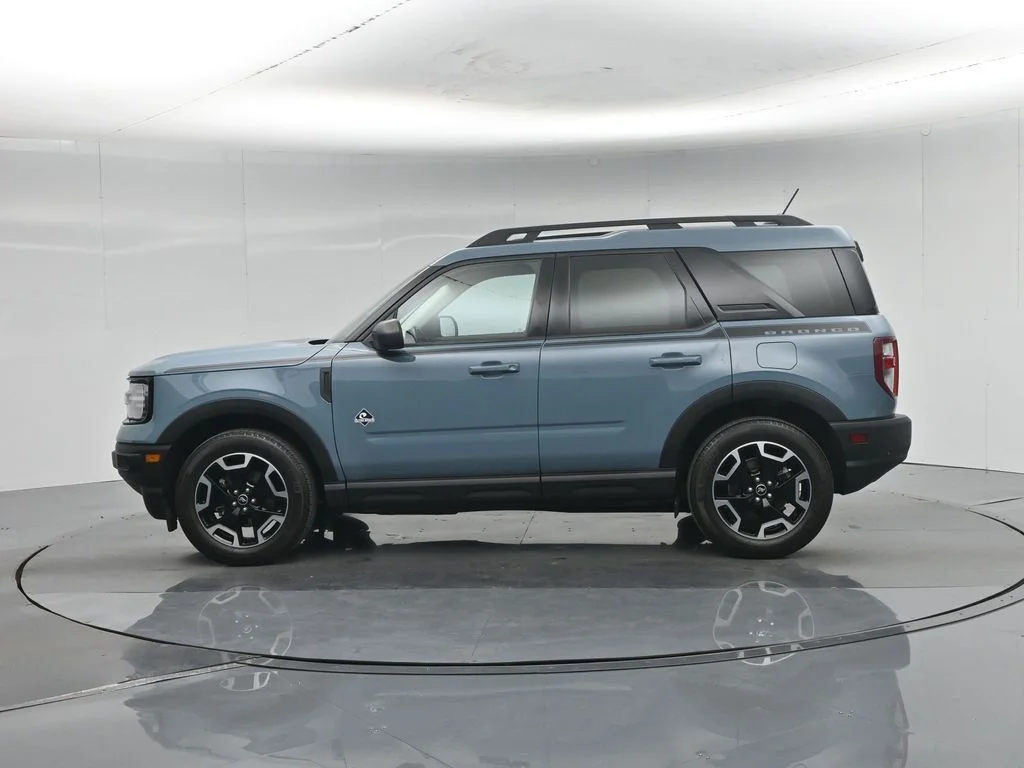 Used 2023  Ford Outer Banks image 26