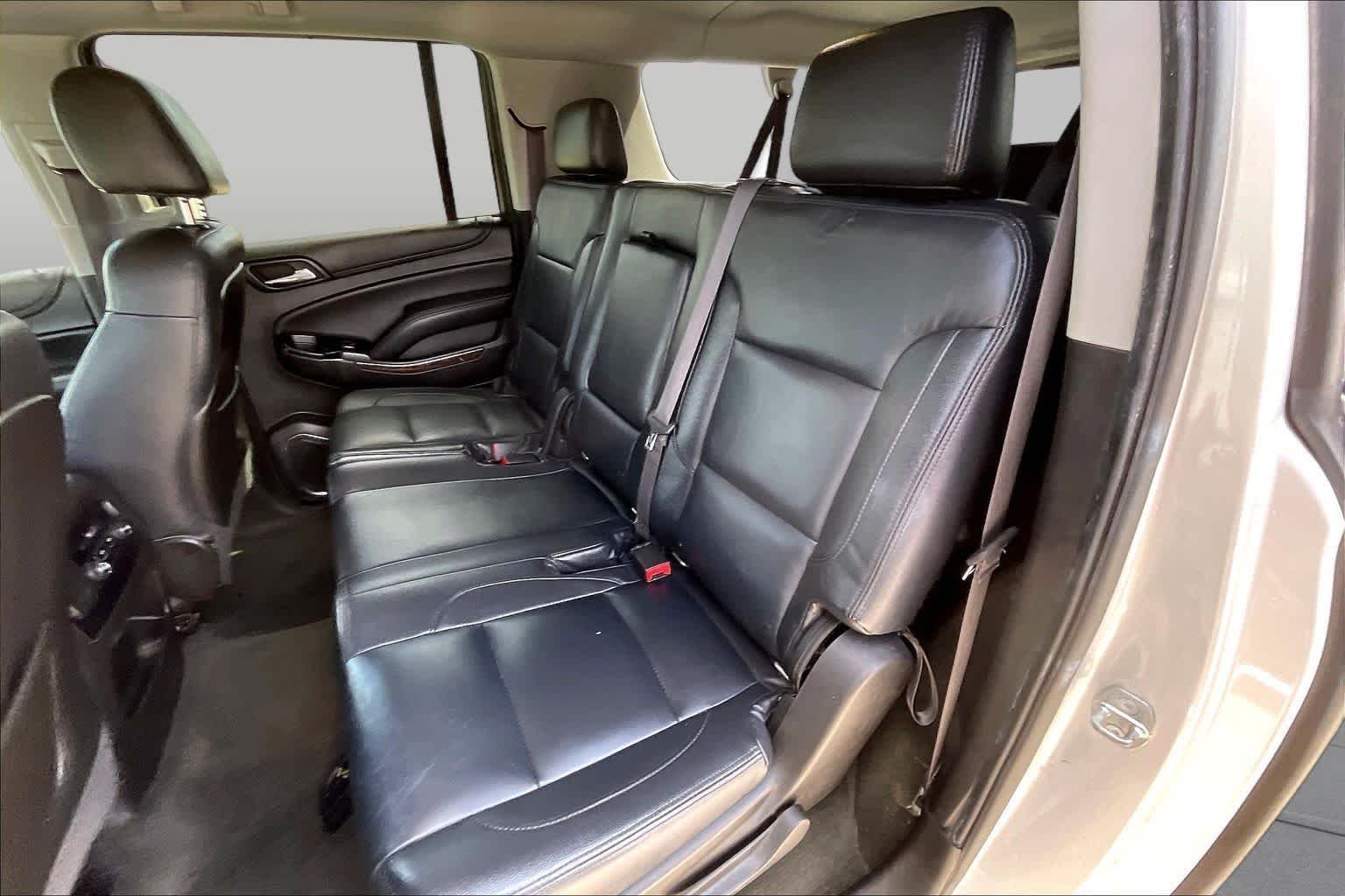 Used 2016 Silver Ice Metallic Chevrolet LS image 20