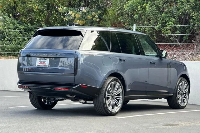 New 2026 Varesine Blue Land Rover SE image 5