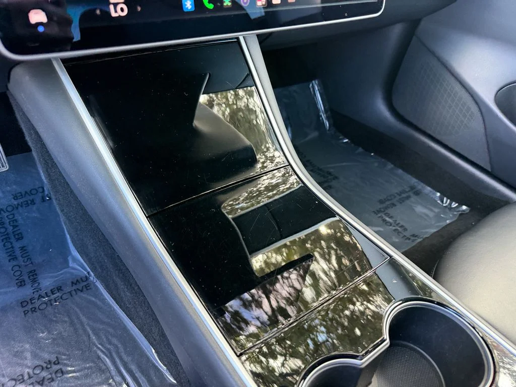 Used 2019  Tesla Long Range image 17