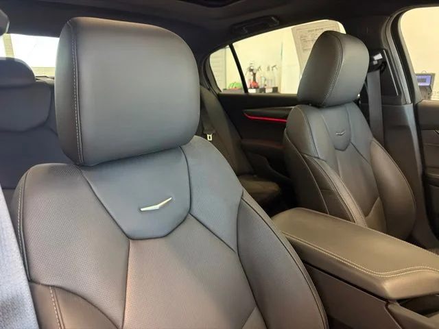 Used 2025 Silver Cadillac Premium Luxury image 42