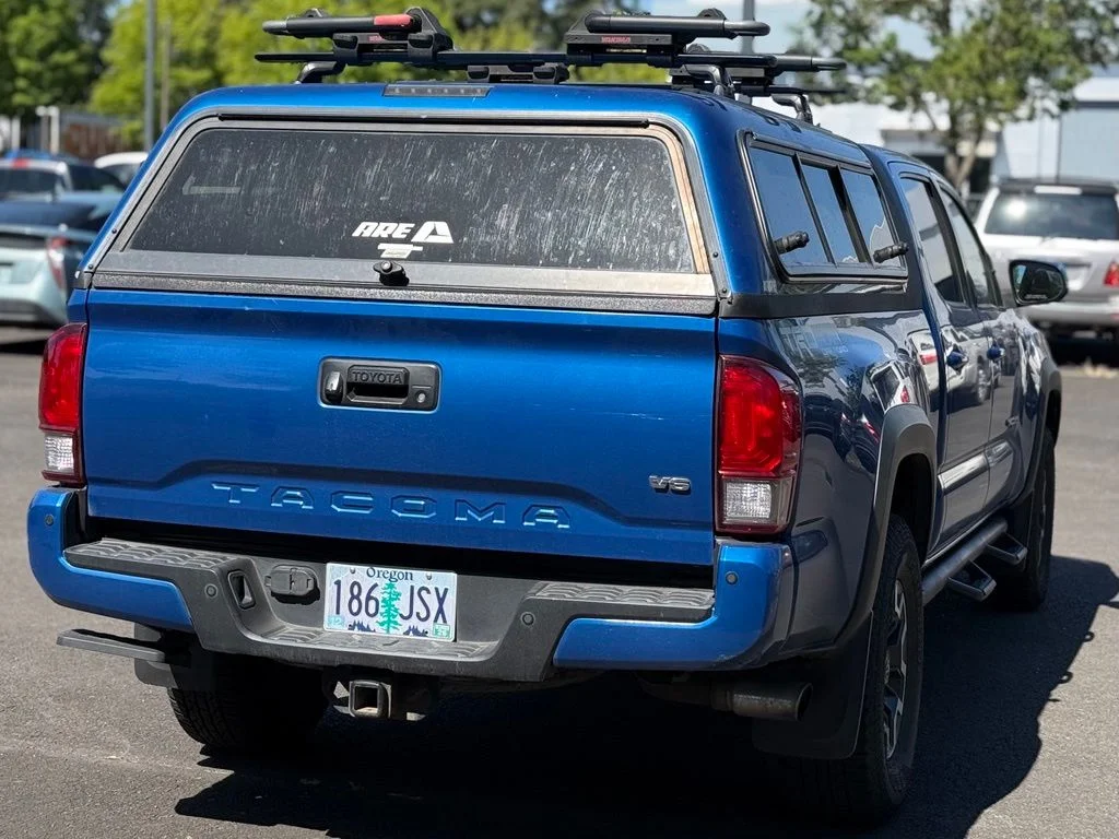 Used 2017  Toyota TRD Off-Road image 5