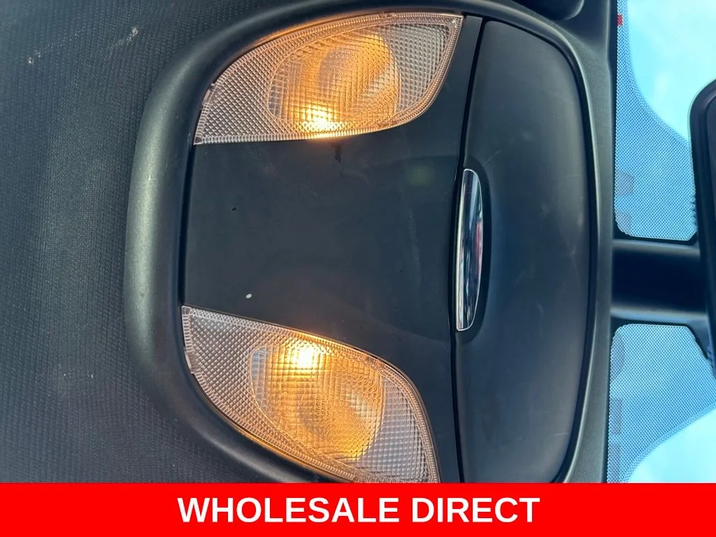 Used 2016 Red Dodge SXT image 22