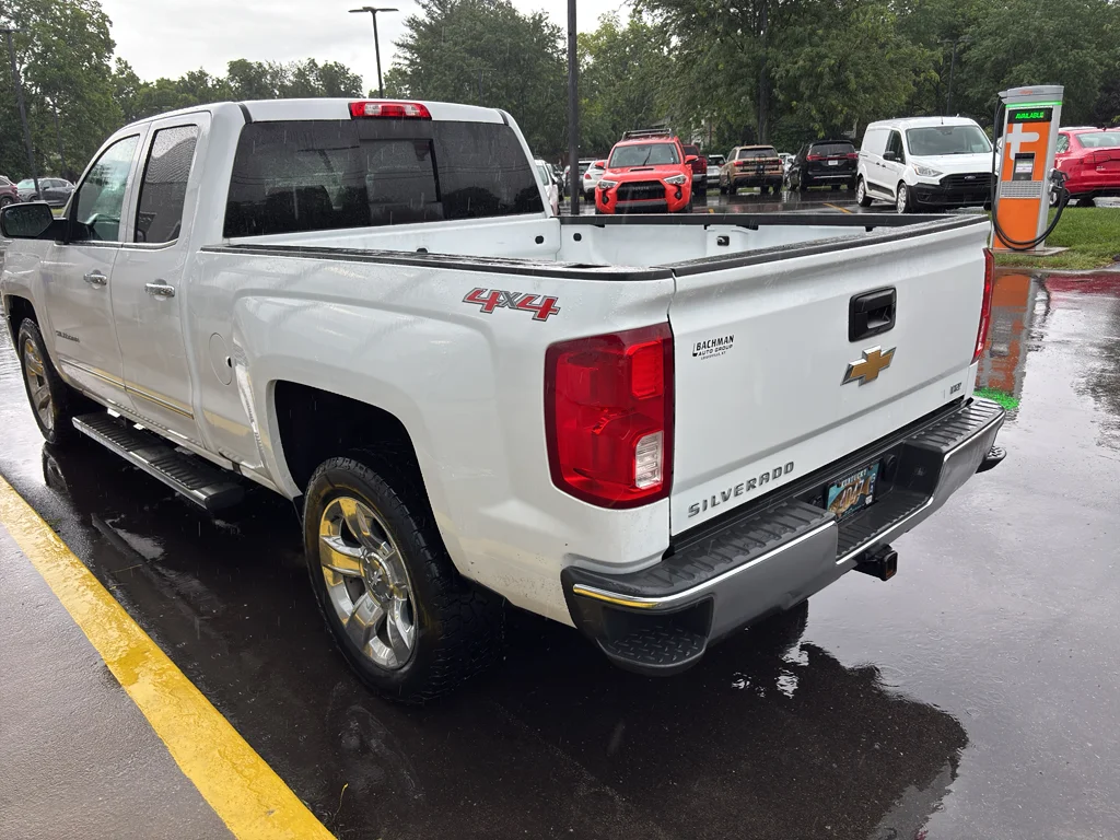 Used 2017 Summit White Chevrolet LTZ image 3