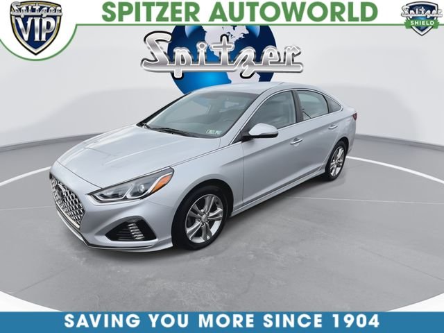 Used 2019 Silver Hyundai SEL image 4