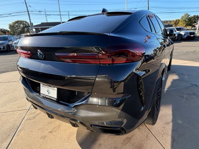 Used 2023 Black BMW M50i image 3