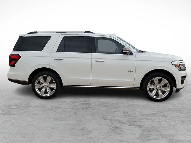 Used 2024 White Ford King Ranch image 12