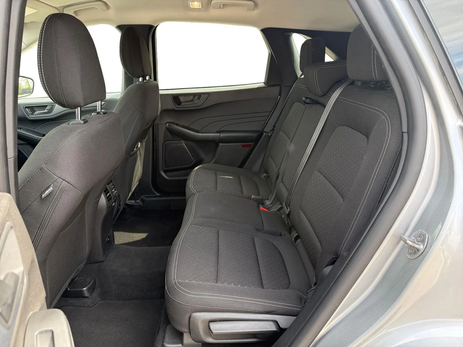 Used 2024 Iconic Silver Ford Active image 19