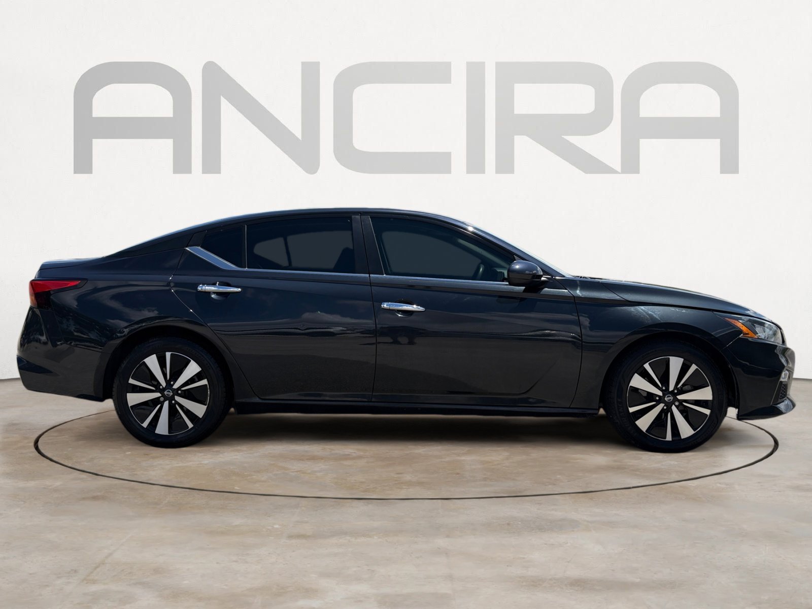 Used 2022 Storm Blue Metallic Nissan 2.5 SV image 12