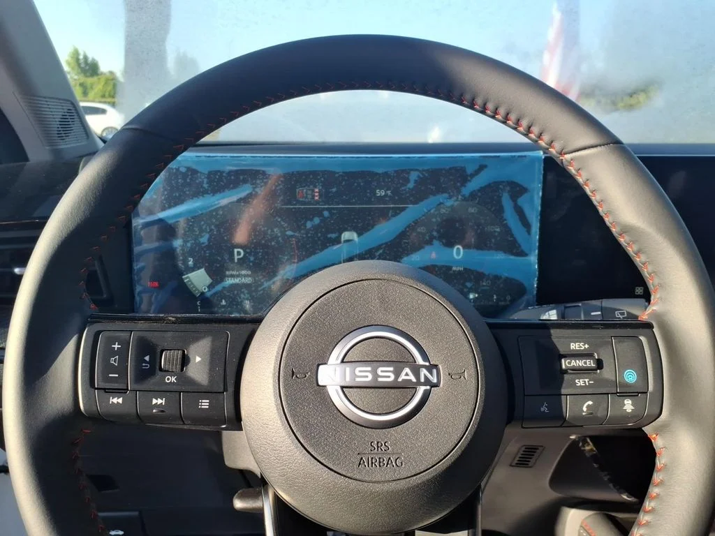 New 2026 Aspen White TriCoat Nissan SR image 10