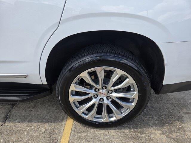 Used 2024 Summit White GMC Denali image 31
