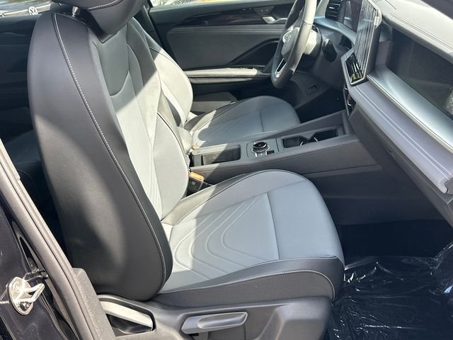 New 2026 Black Volkswagen 2.0T SE R-Line Black image 13