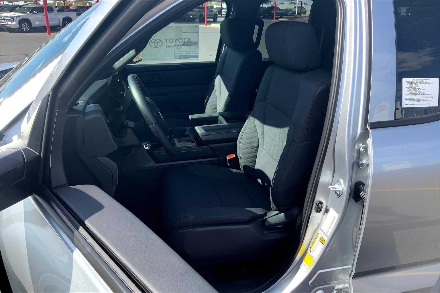 2026 Toyota Tundra SR - Photo 9