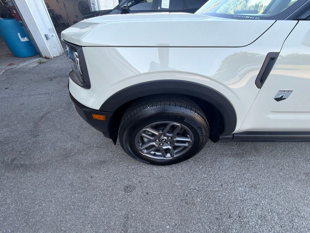 Used 2025 Beige Ford Big Bend image 4