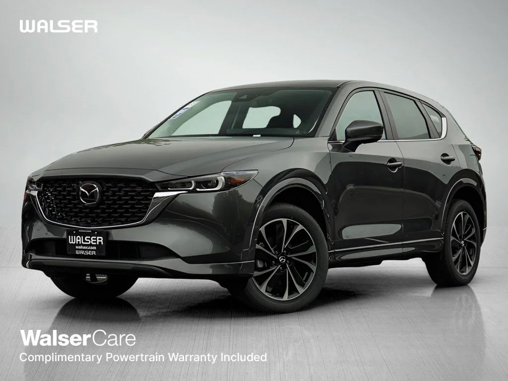 2025 Mazda CX-5 S Preferred package Auto AWD's photo