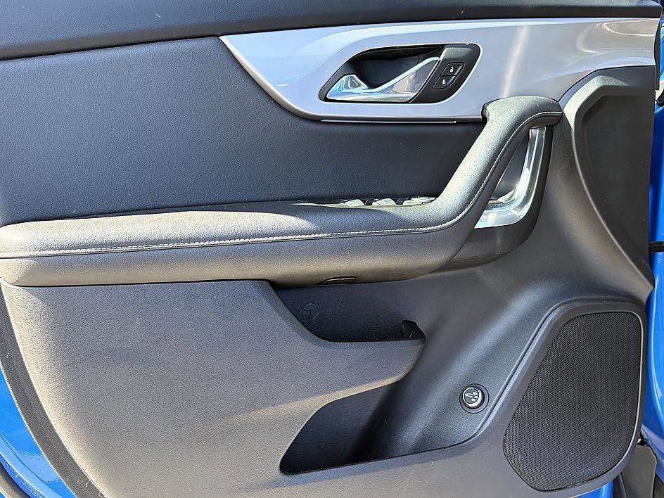 Used 2024 Riptide Blue Metallic Chevrolet LT image 15