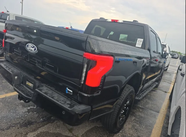Used 2025 Ford F-150 Lightning XLT with VIN 1FTVW3LK8SWG31193 for sale in Bloomington, IL