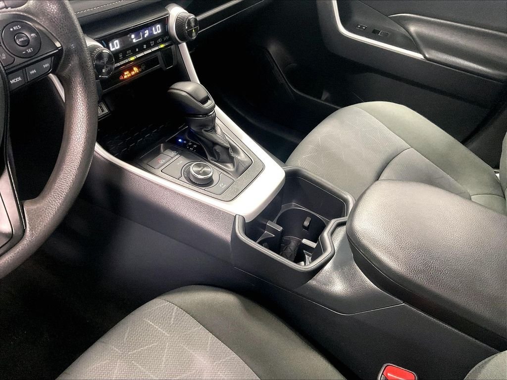 Used 2025 Silver Toyota XLE image 21