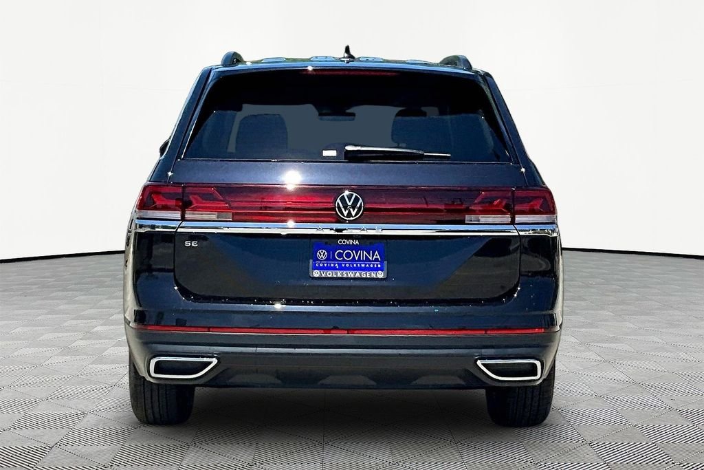 New 2026 Black Volkswagen 2.0T SE image 5