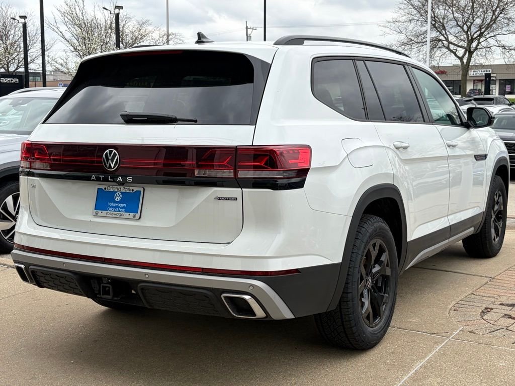 New 2026 Opal White Pearl Volkswagen Peak Edition image 6
