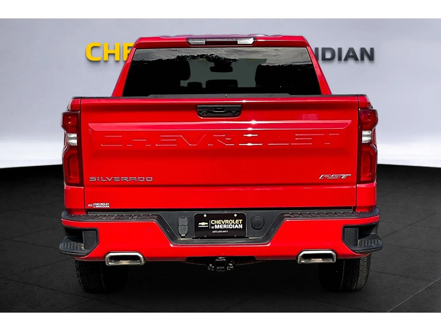 Used 2023 Red Hot Chevrolet RST image 4