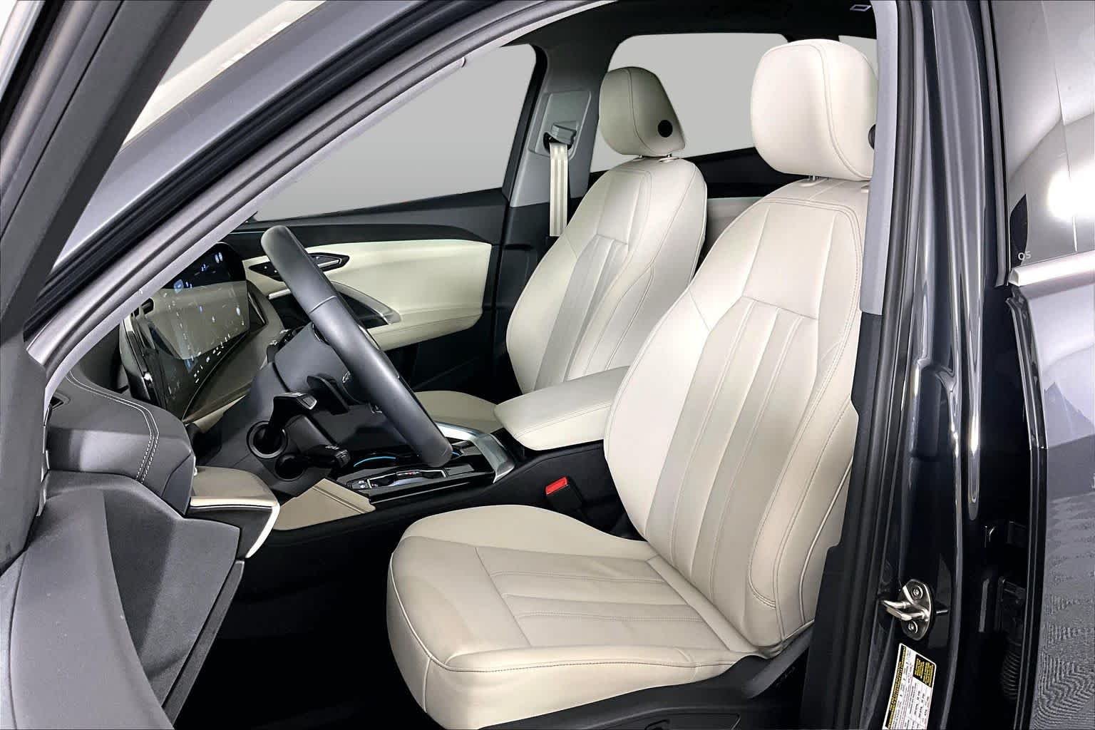 Used 2026 Daytona Gray Pearl Effect Audi Premium image 8