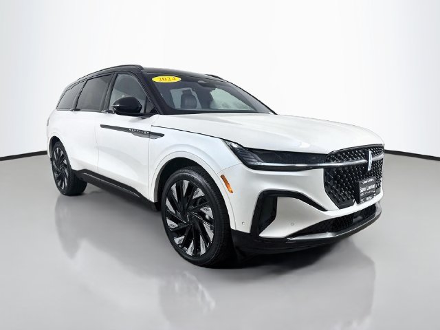2024 Lincoln Nautilus