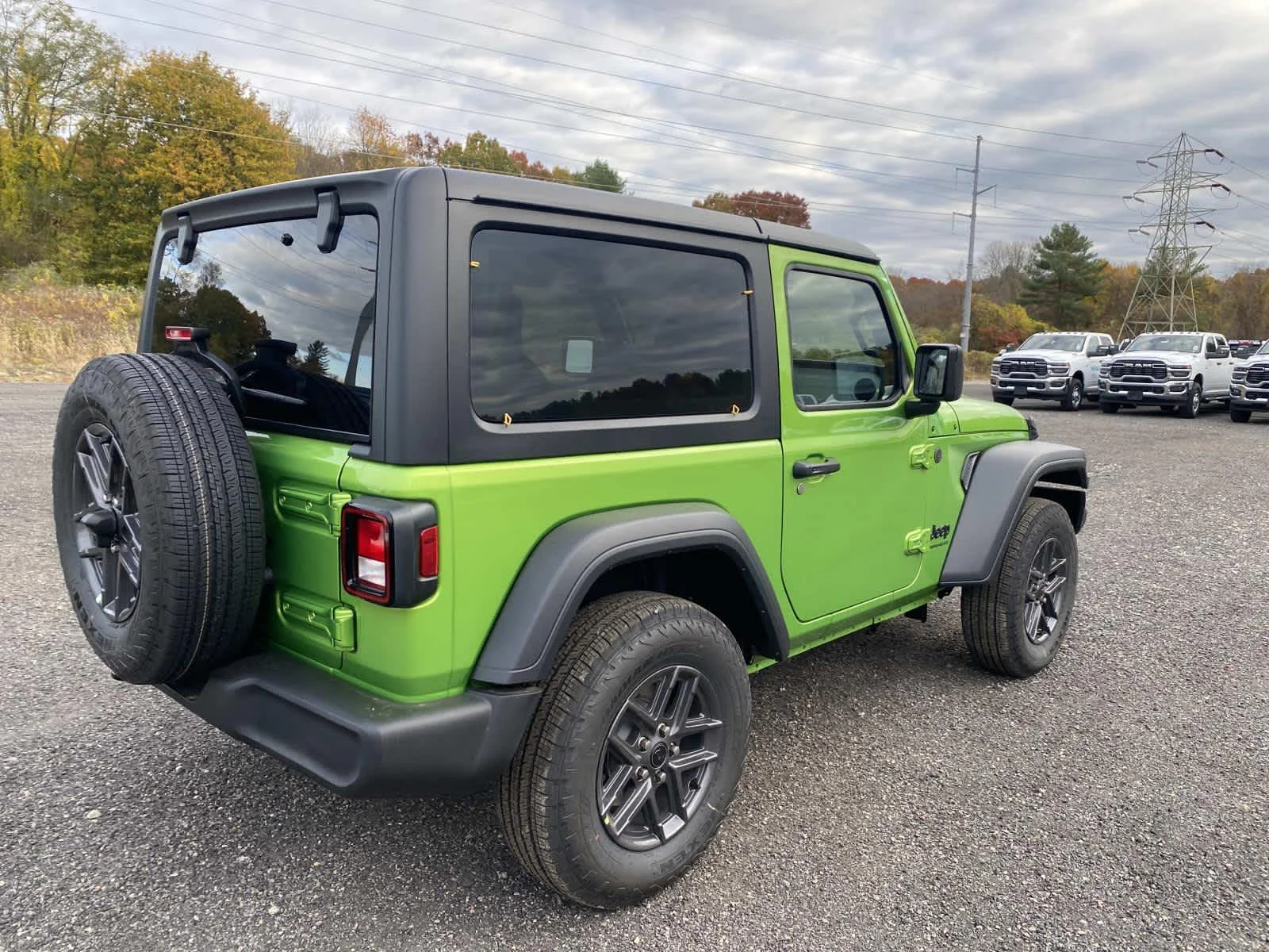New 2026 Mojito Clear-Coat Exterior Paint Jeep Sport S image 3