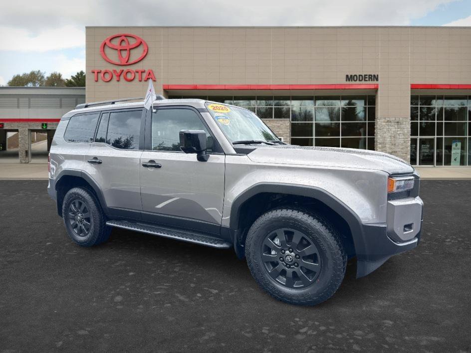 Used 2025 Meteor Toyota Base image 1